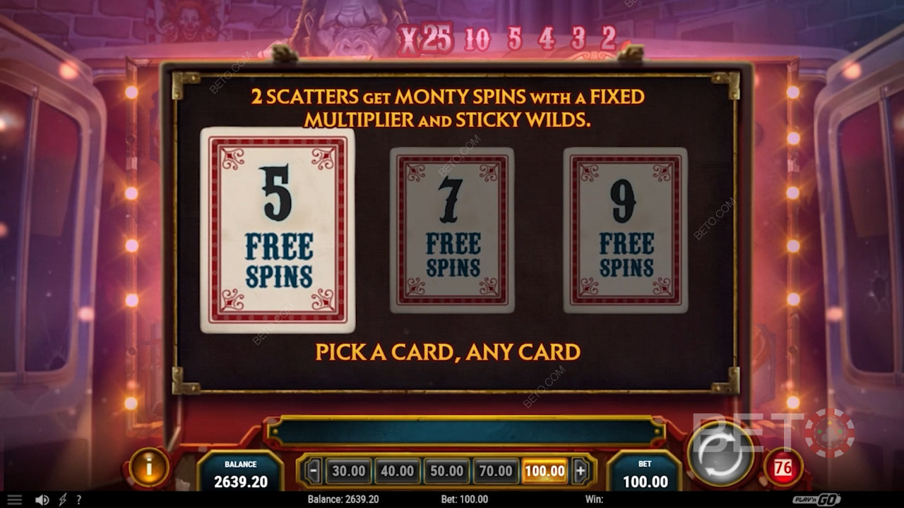 カードを選んでMonty Spinsの数を明らかにする